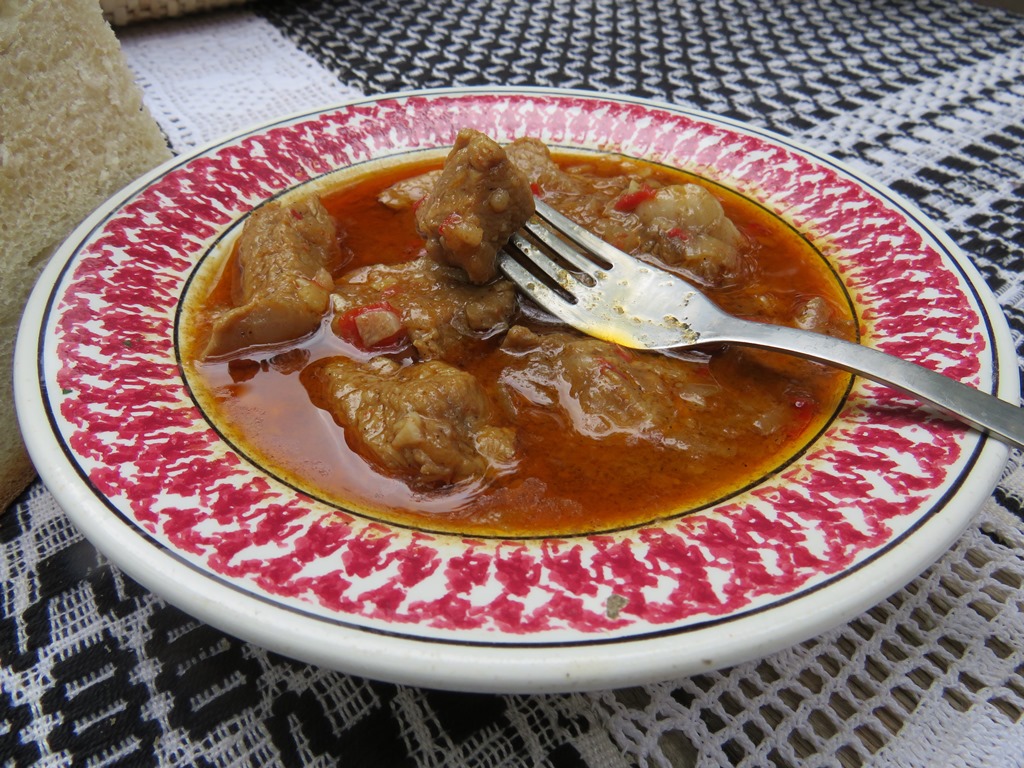Ateliere gastronomice în Muzeul Astra: tocăniță de miel, păstrăv afumat, storceag de sturion sau plachie de crap