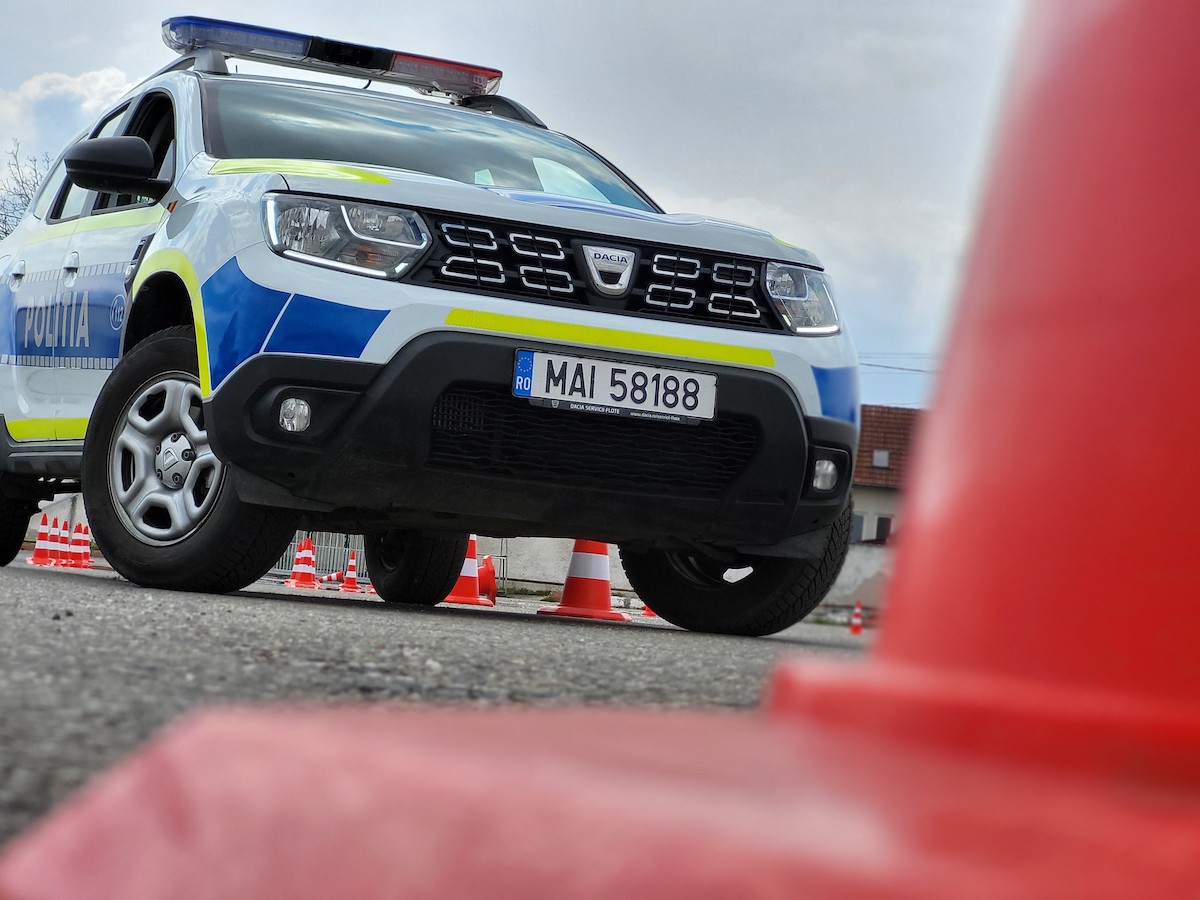 VIDEO Cum se pregătesc polițiștii sibieni pentru urmăriri în trafic și intervenții de urgență
