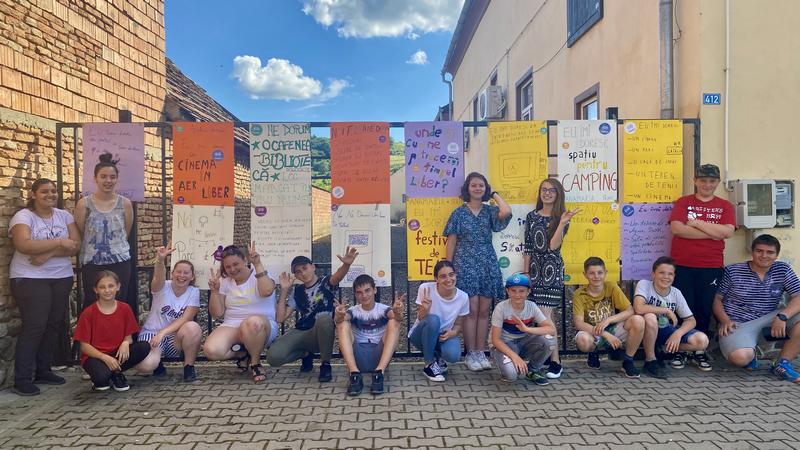 Proiectele maratonului: Spațiu modern de lectură amenajat pentru școlarii din Slimnic