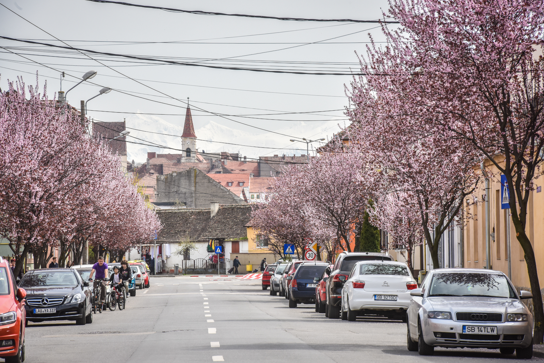 Ce facem în weekend? Mergem la concert The Motans, plecăm în drumeții și ne plimbăm cu bicicleta