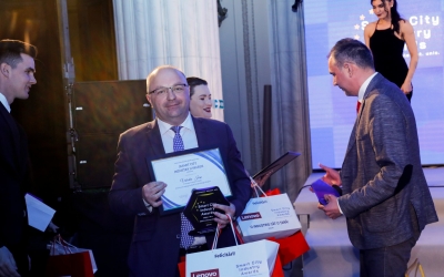 Primăria comunei Sadu a câștigat premiul pentru cel mai bun proiect „smart village” din România