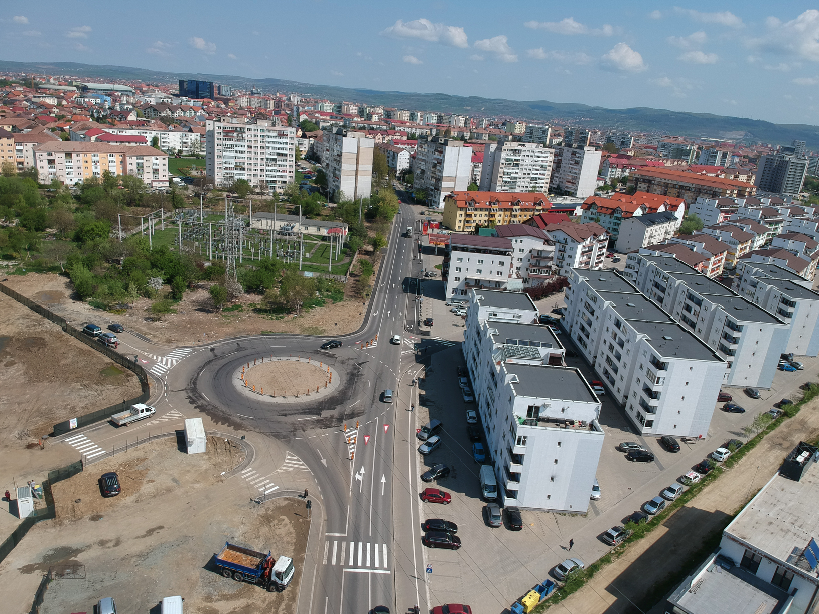 Giratoriul ”dezaxat” din Arhitecților a fost construit fără autorizație