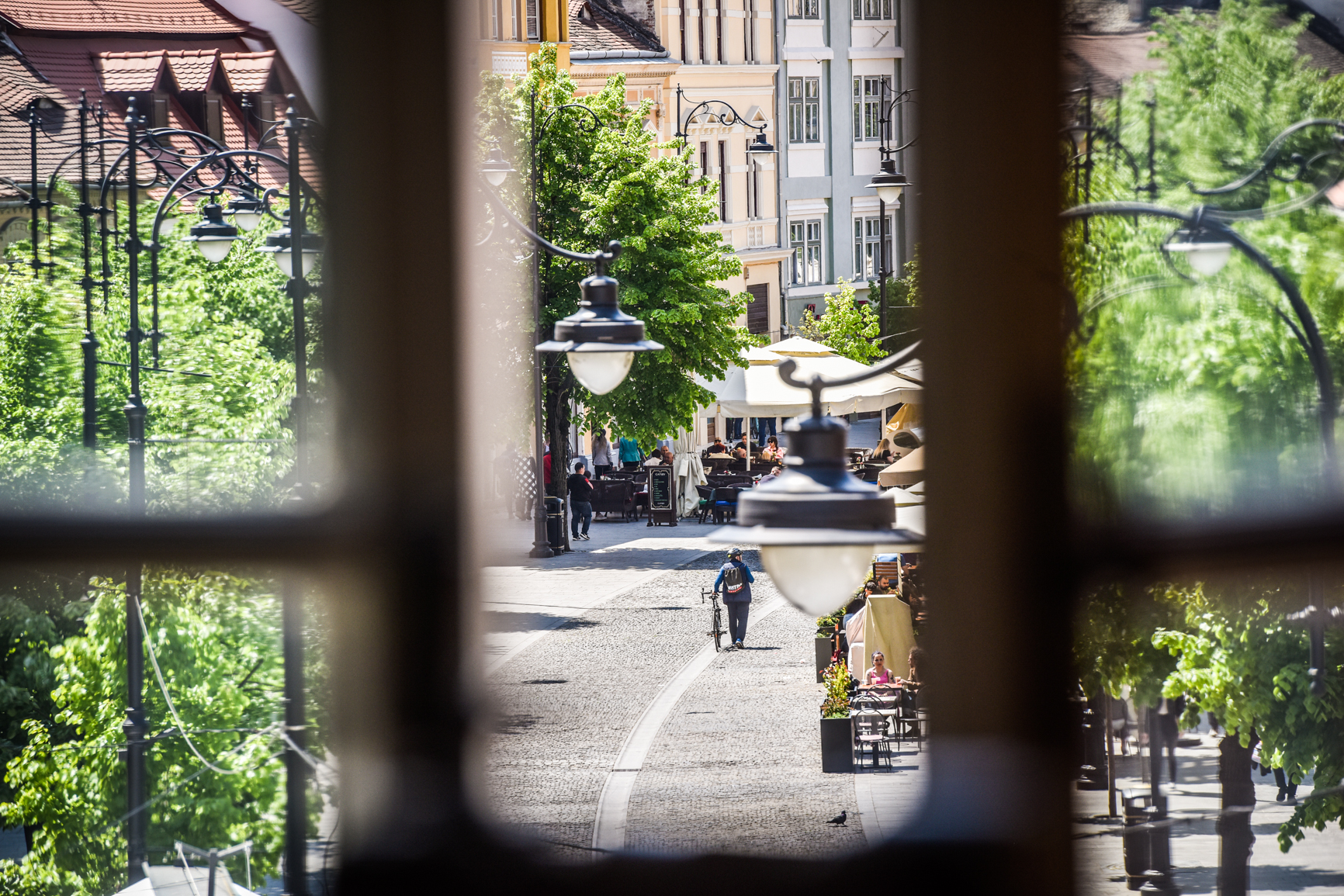 Situația din Ucraina alungă turiștii și restrânge investițiile din Sibiu. ”Vestul ar trebui să vină într-o țară vecină cu războiul”