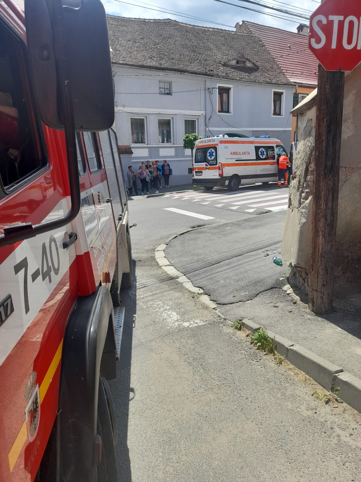 Actualizare: Un bărbat și-a pierdut viața în incendiul de la Cisnădie