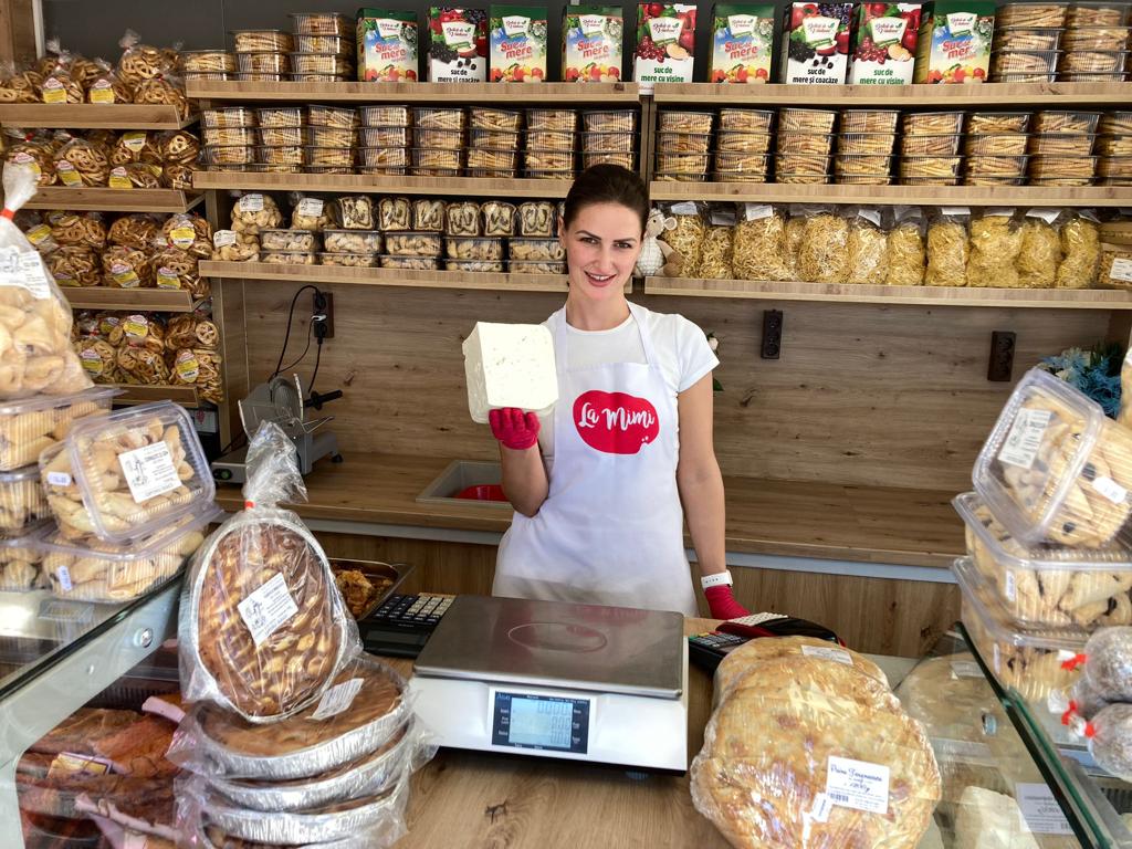 La Mimi – magazinul din Piața Cibin de unde sibienii pleacă cu desaga plină de produse locale