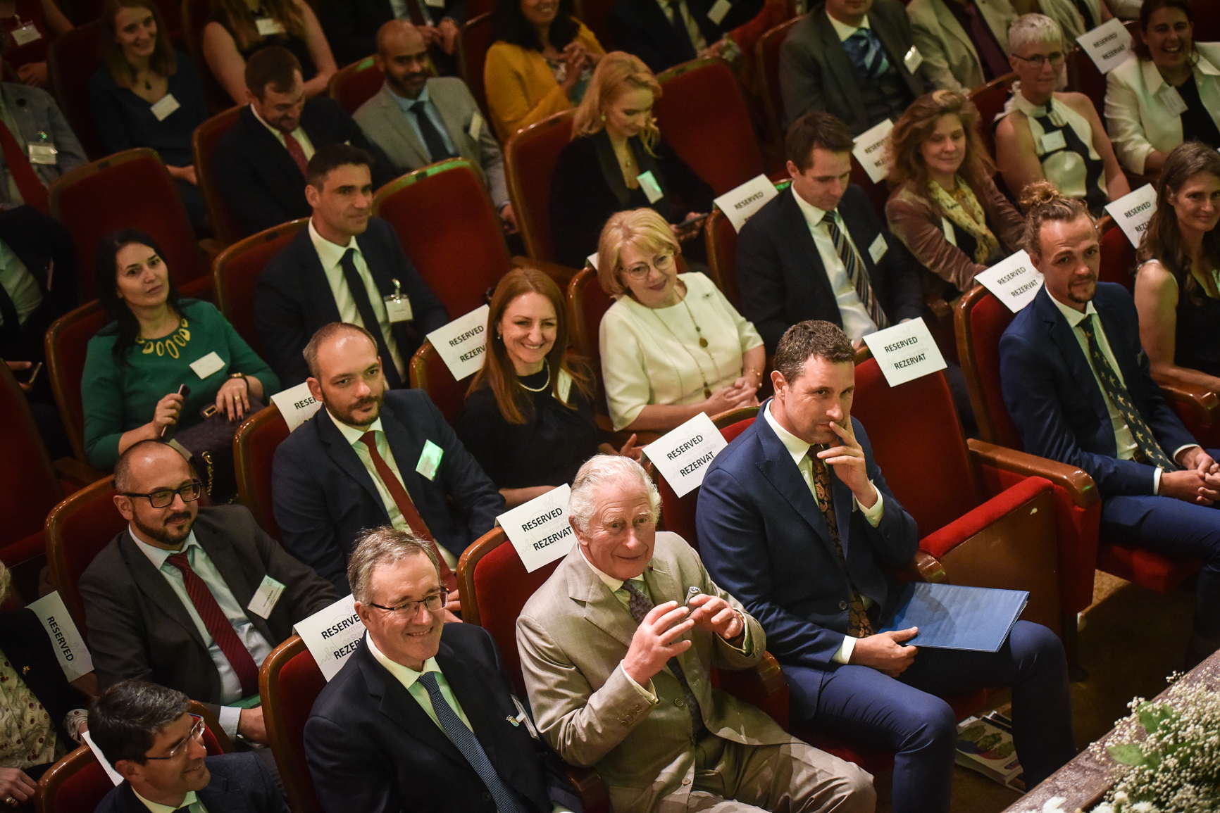 VIDEO Prințul Charles a vorbit în română la Sibiu: ”Gândurile mele au fost cu voi în această perioadă dificilă”