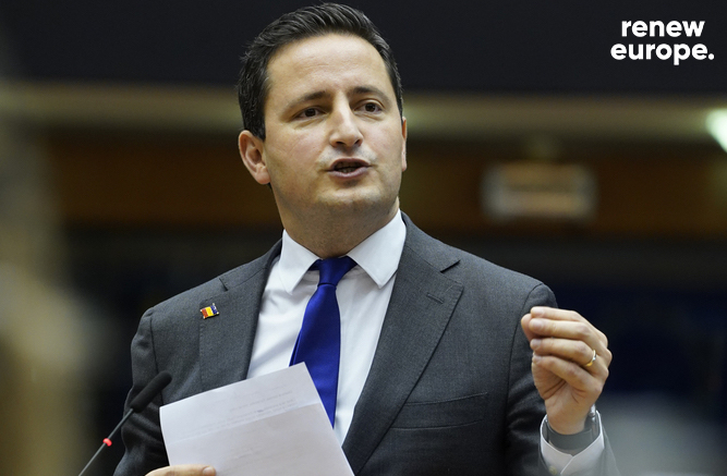 USR-iștii care vor să reactiveze partidul vin la Sibiu: ”suntem într-o stare încremenită”