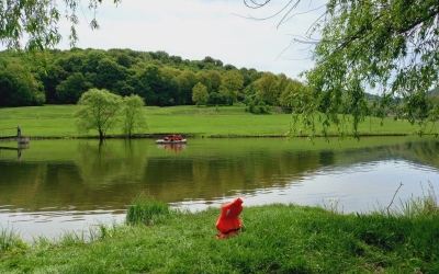Au fost reluate căutările bărbatului care a sărit într-un lac din Târnava