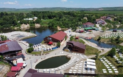 Lacurile de la Ocna Sibiului se deschid sâmbătă. Prețurile sunt reduse la jumătate