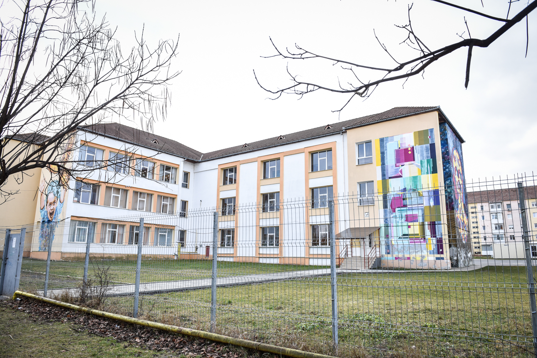 Clasele de germană de la Colegiul Pedagogic ar putea fi mutate din toamnă într-o altă clădire. Părinții se opun