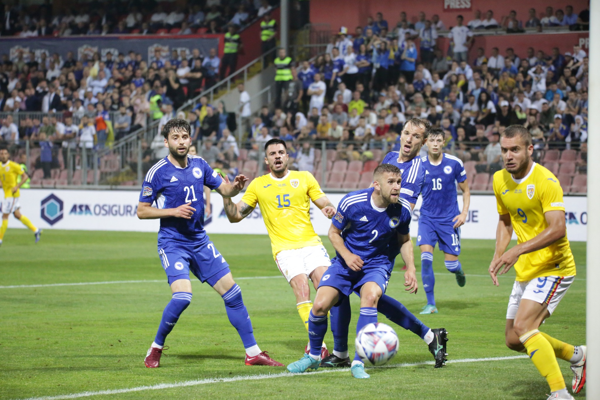 Federaţia din Bosnia-Herţegovina, amendată de UEFA pentru comportamentul spectatorilor la meciul cu România