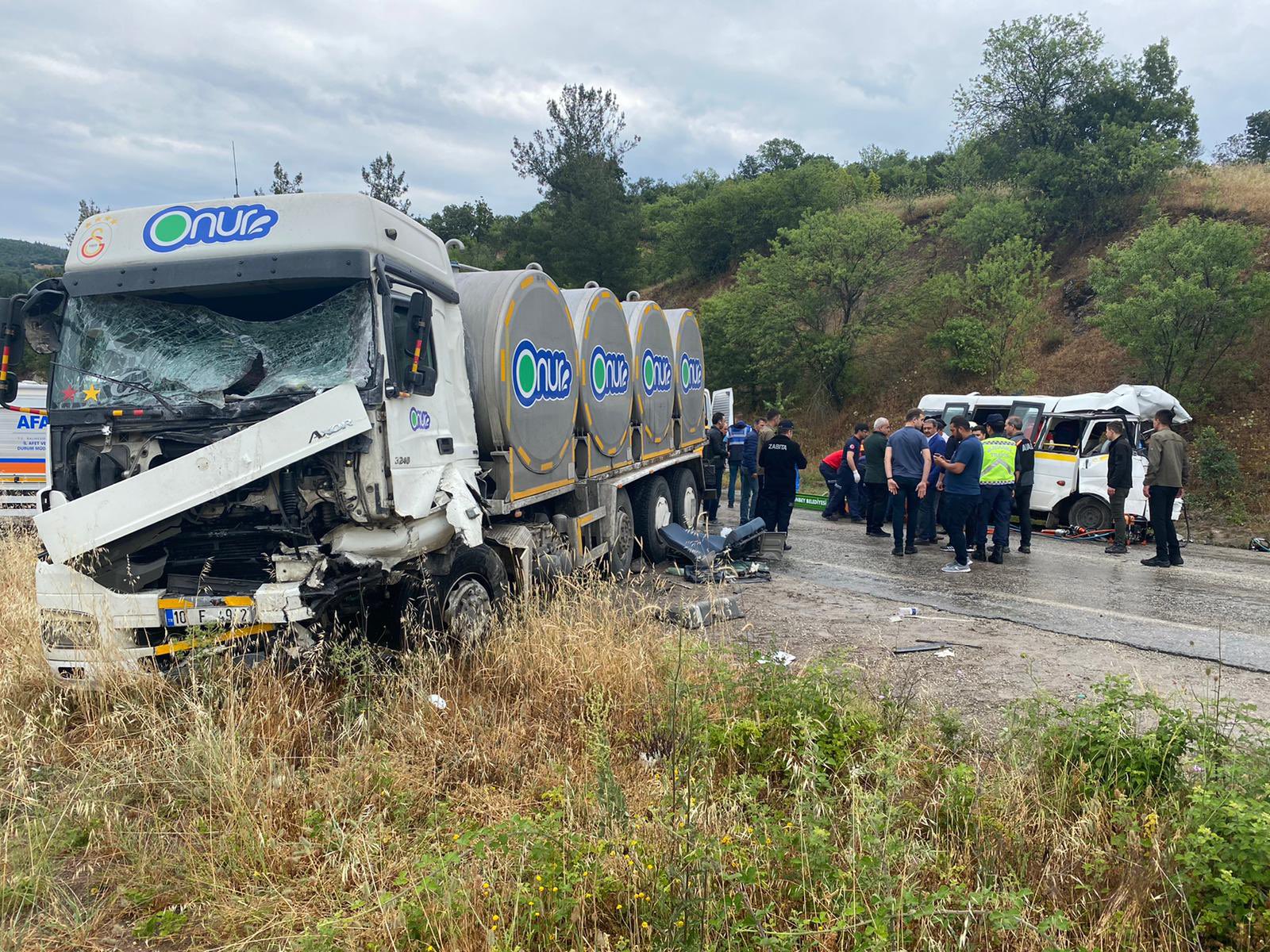 Opt morţi şi 10 răniţi într-un accident în Turcia. Victimele mergeau la o nuntă