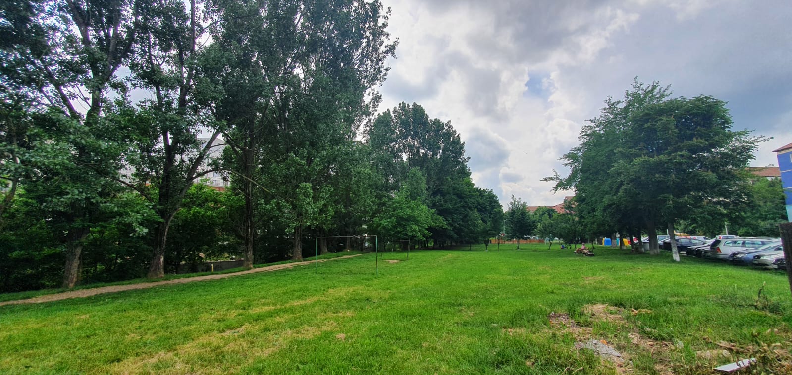 Moștenitoarea terenului cu locul de joacă de pe Valea Săpunului, după ani de procese cu primăria: Urgent e să vând!