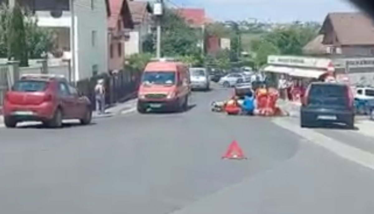 VIDEO Biciclist rupt de beat s-a accidentat după ce a căzut pe Islazului