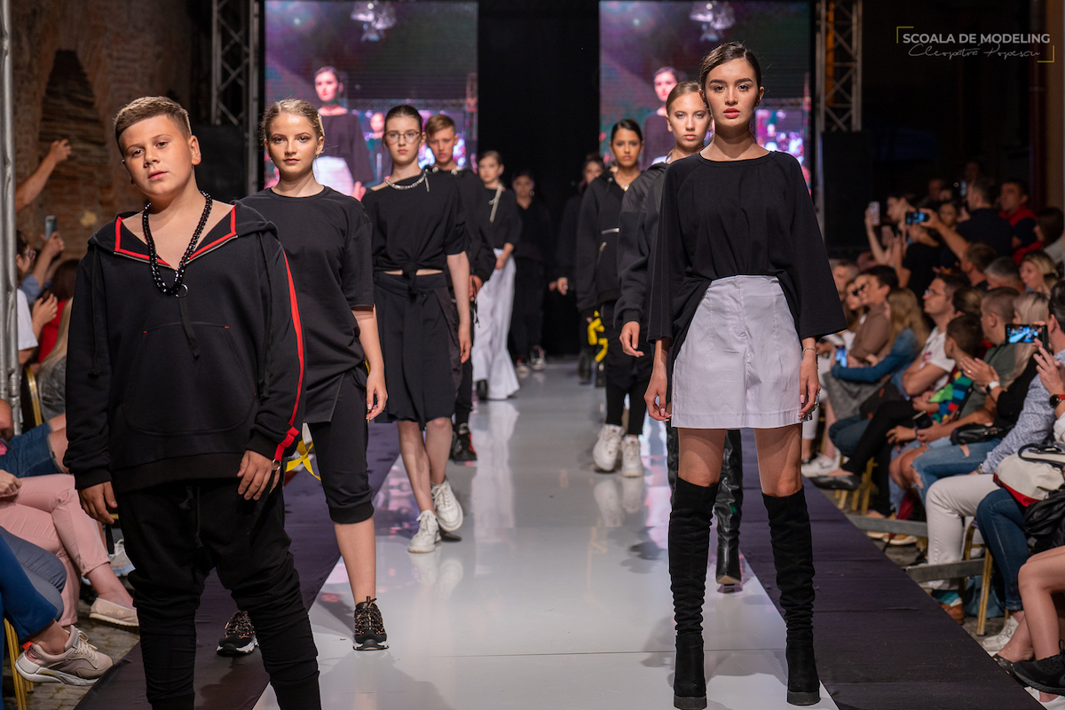 10 ediții de 10 pentru Kids Go Fashion