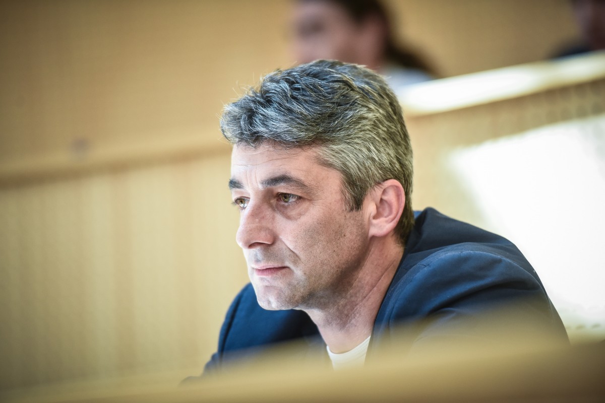 Suspendat din partid, primarul Marpodului a demisionat. ”Las o echipă tânără. Probabil că fiul meu va candida”