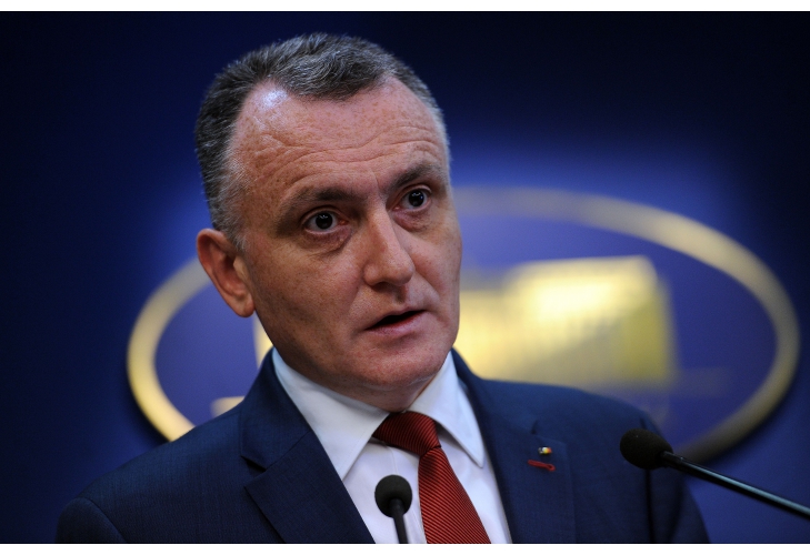 Ministrul Educaţiei: Rezultatul excepţional al lui David Popovici - o premieră pentru sportul românesc