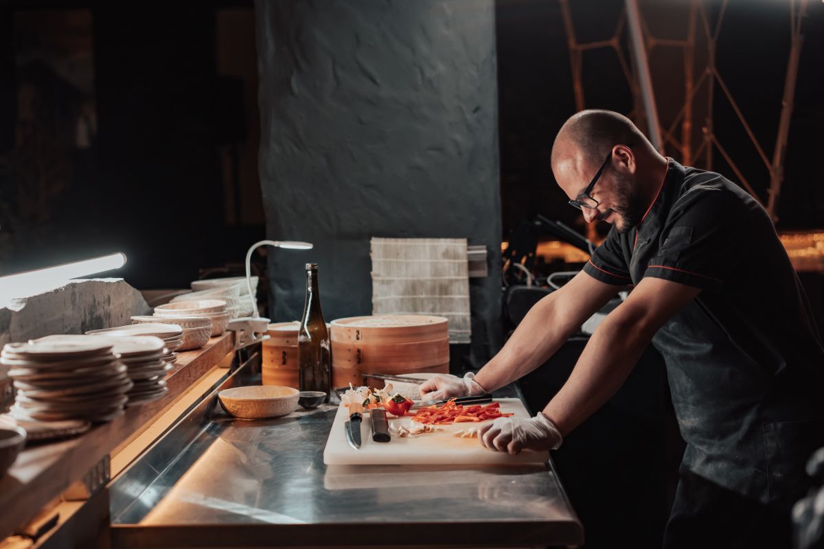 Masinile de taiat legume, echipamente HoReCa extrem de utile in restaurantele mari!