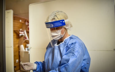 61 de persoane s-au vaccinat în Sibiu împotriva COVID-19 în ultima săptămână. 10 cu doza IV