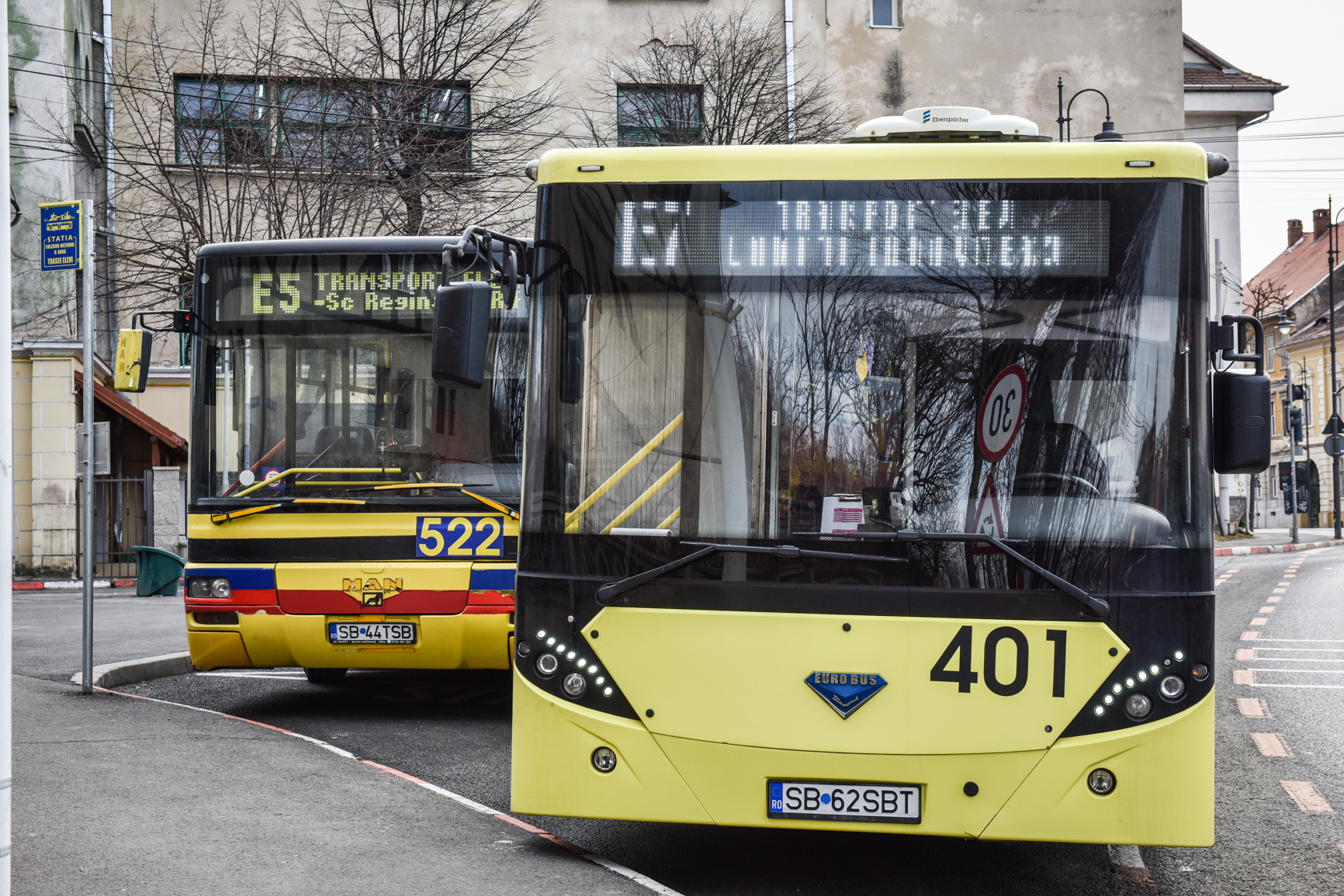 Concluziile Tursib după primul an cu autobuze dedicate elevilor: Cea mai mare problemă este că nu au fost folosite la capacitate maximă