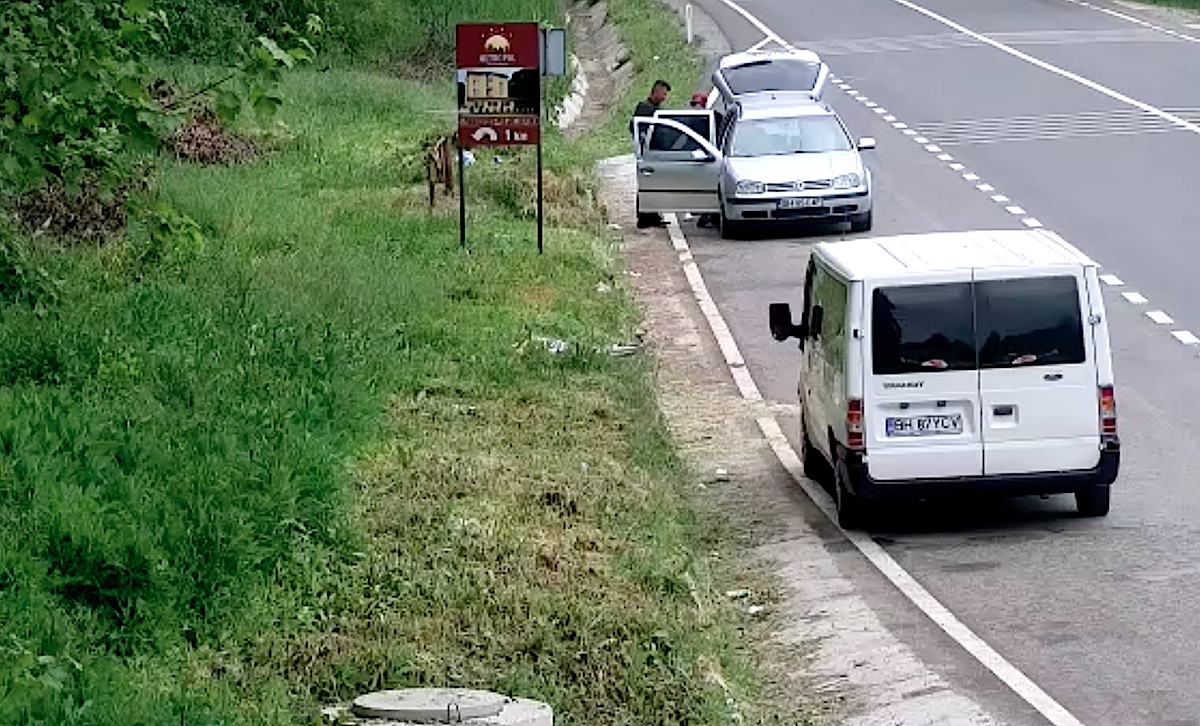 VIDEO I-a filmat și i-au confiscat mașina: cum procedează Bolojan la Bihor cu cei care aruncă gunoaie din mașini