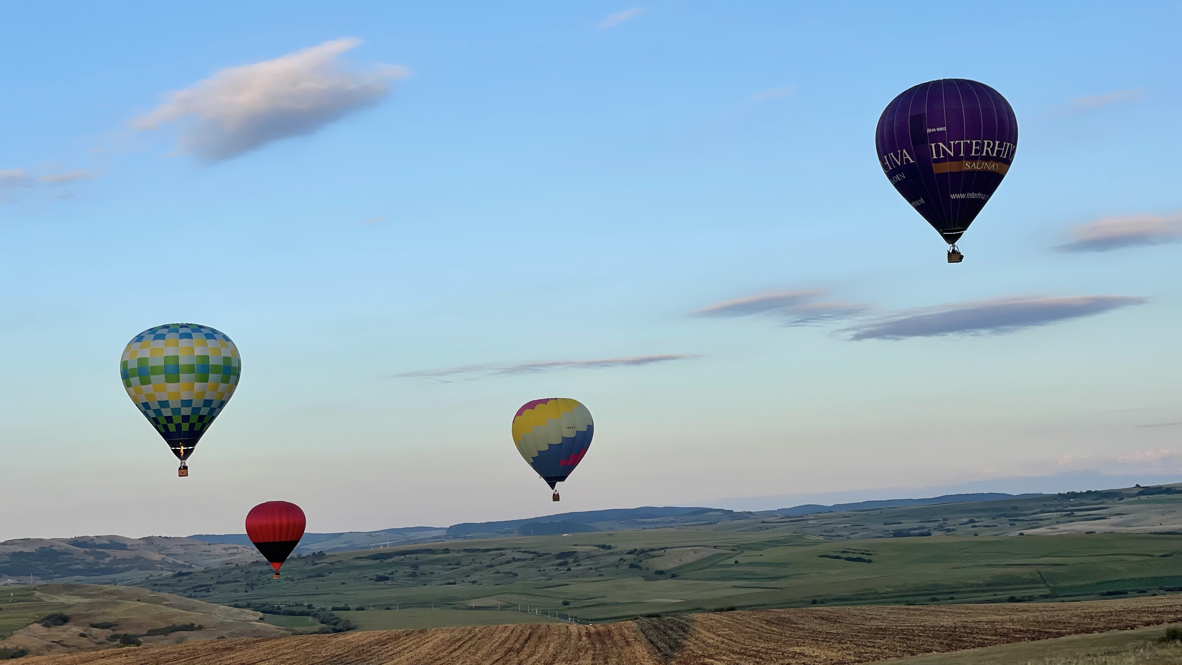 Baloanele cu aer cald revin la Sibiu. Skyparty cu muzică live la 1000 de metri altitudine