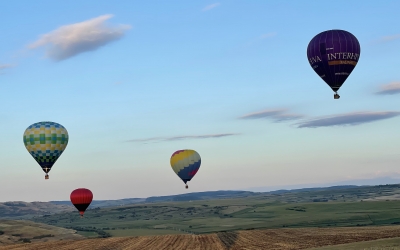 Baloanele cu aer cald revin la Sibiu. Skyparty cu muzică live la 1000 de metri altitudine