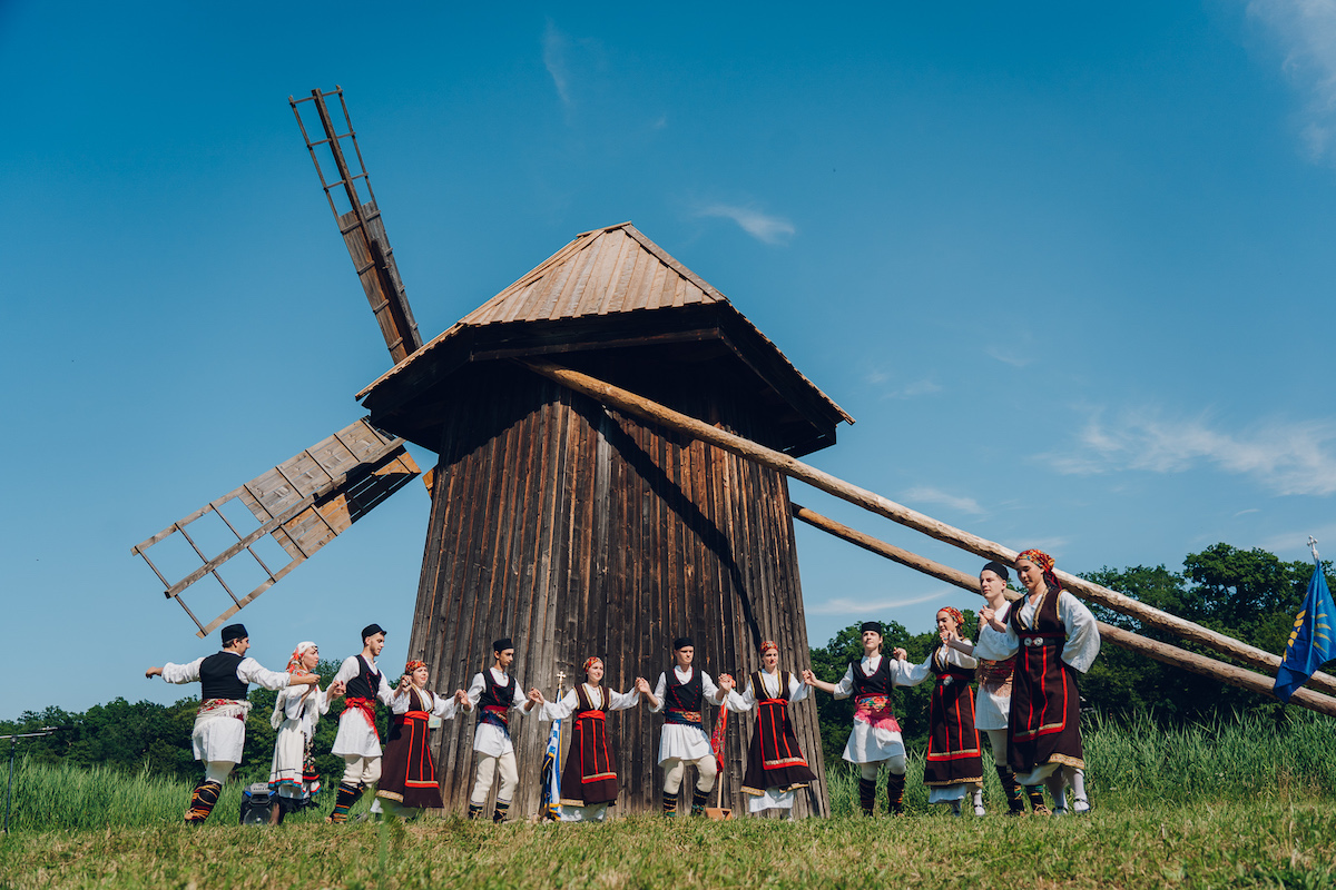 A început Astra Multicultural: maraton gastronomic multietnic, festival de muzică și dansuri tradiționale