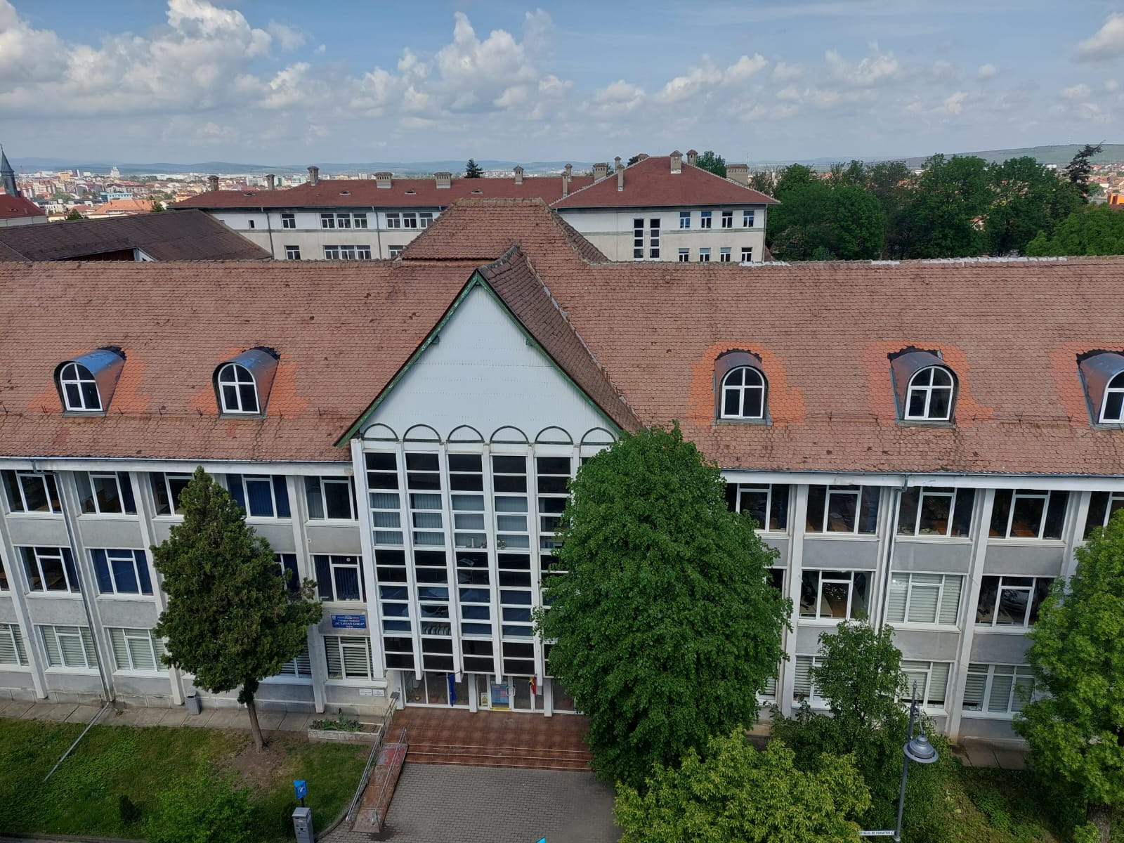 Colegiul „Octavian Goga” este singurul liceu din Sibiu cu locuri rămase libere, la maghiară