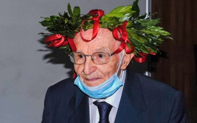 Cel mai vârstnic student din Italia a absolvit un nou ciclu universitar la vârsta de 98 de ani