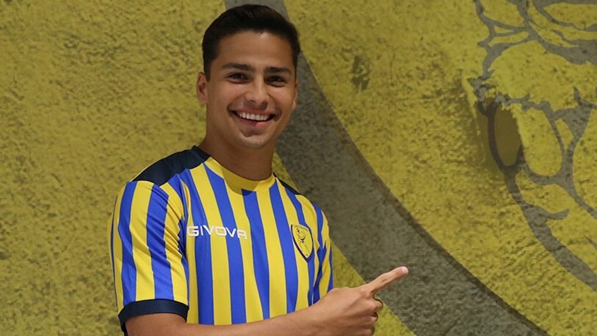 Mexican de la juniorii lui Real Madrid a venit la AFC Hermannstadt. Ultima oară a jucat în liga a treia din Spania
