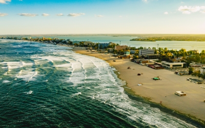 Plata parcării pe timpul nopţii se suspendă la Constanţa şi Mamaia, până la sfârşitul anului