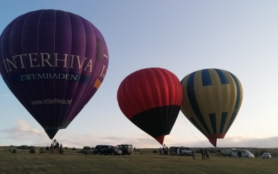 Ce facem în weekend? Zburăm cu baloanele cu aer cald și vedem filme în parcul Sub Arini