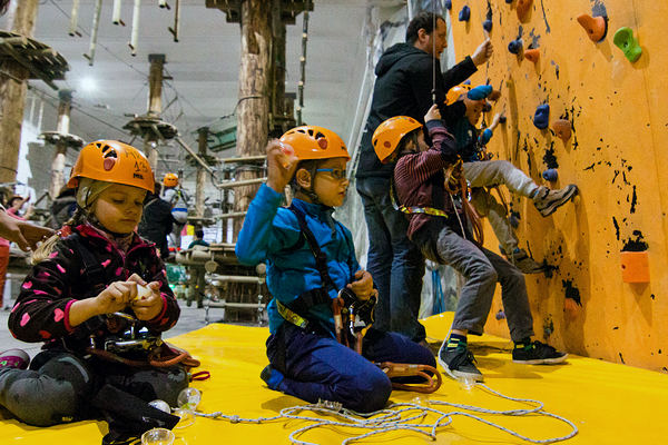 locuri de joacă Sibiu Arca Indoor Climbing 