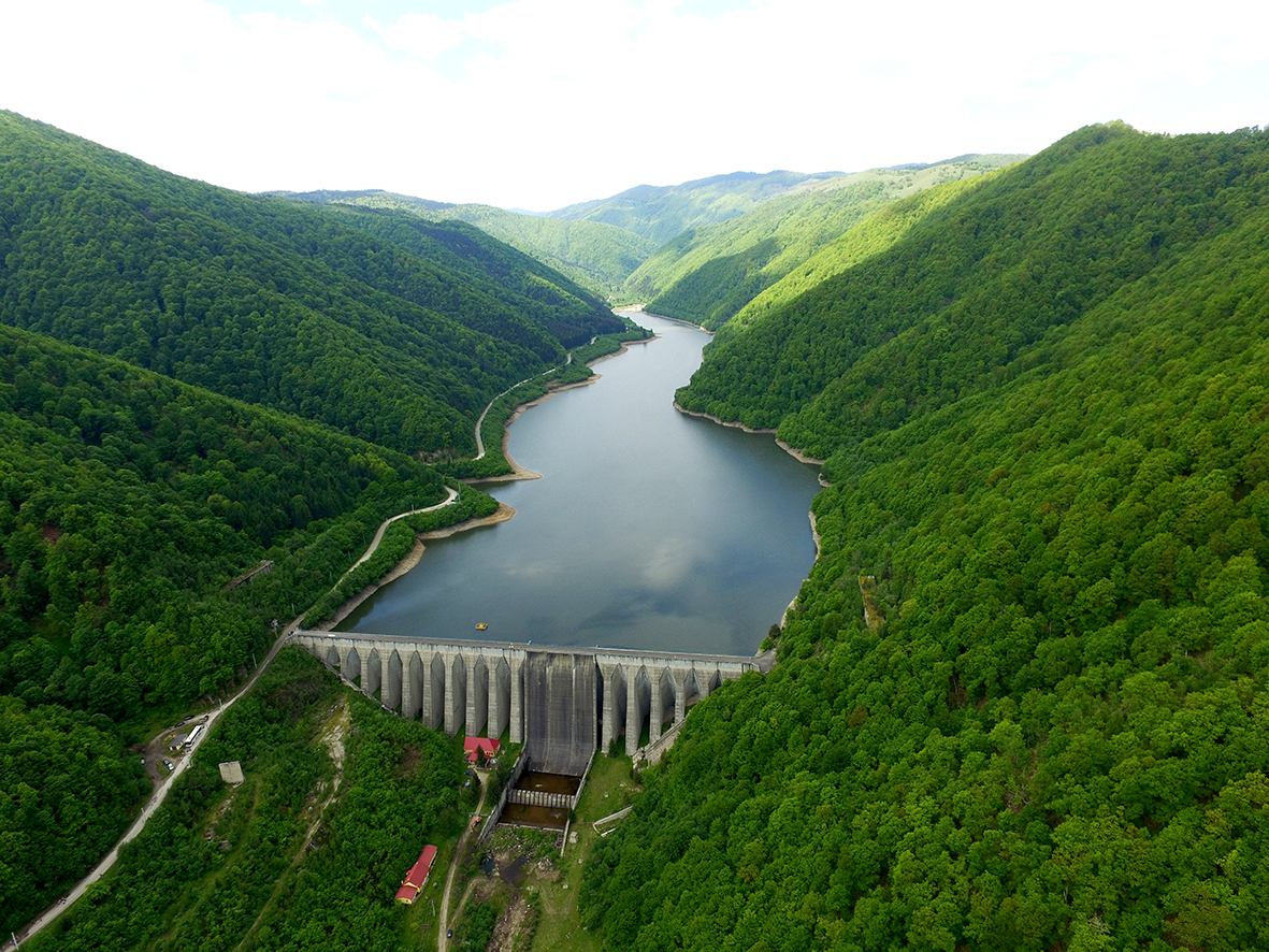 Sibiul nu suferă de secetă. Sunt peste 12 milioane de metri cubi de apă în barajul de la Gura Râului, ”80% din capacitatea totală”