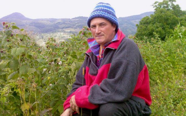 „Guru de la Brad”, liderul comunităţii Copiii Soarelui, cercetat pentru viol, șantaj și împiedicarea accesului la educație, a murit la spitalul din Deva