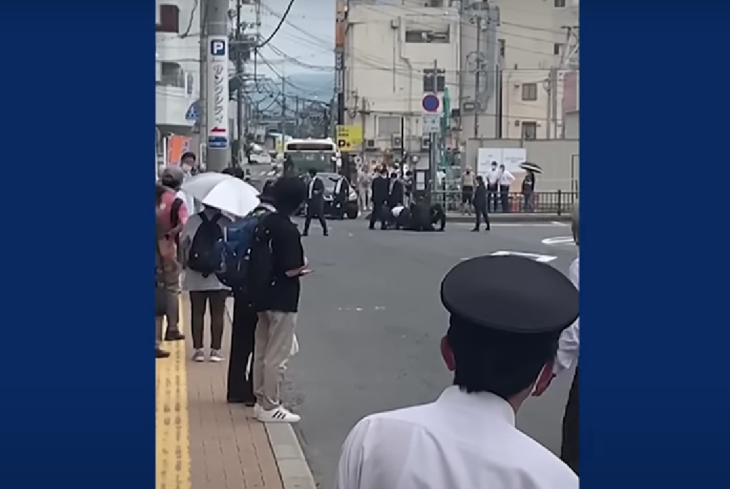 Fostul premier japonez Shinzo Abe împuşcat în cursul unui eveniment electoral
