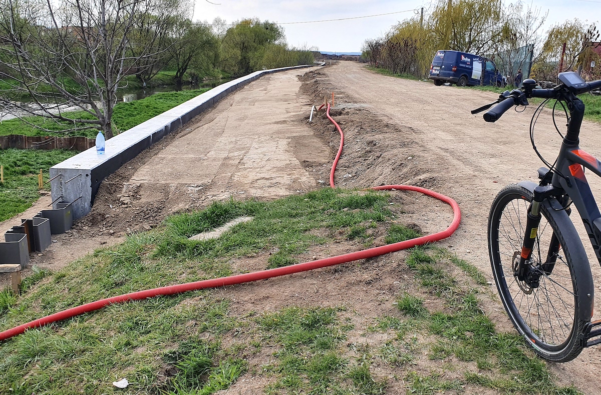 Pista de biciclete de pe malul Cibinului are nevoie de studii suplimentare