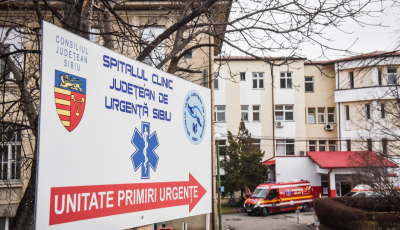Coliziune frontală, în Nou, după o depășire neregulamentară. Patru victime au ajuns la spital