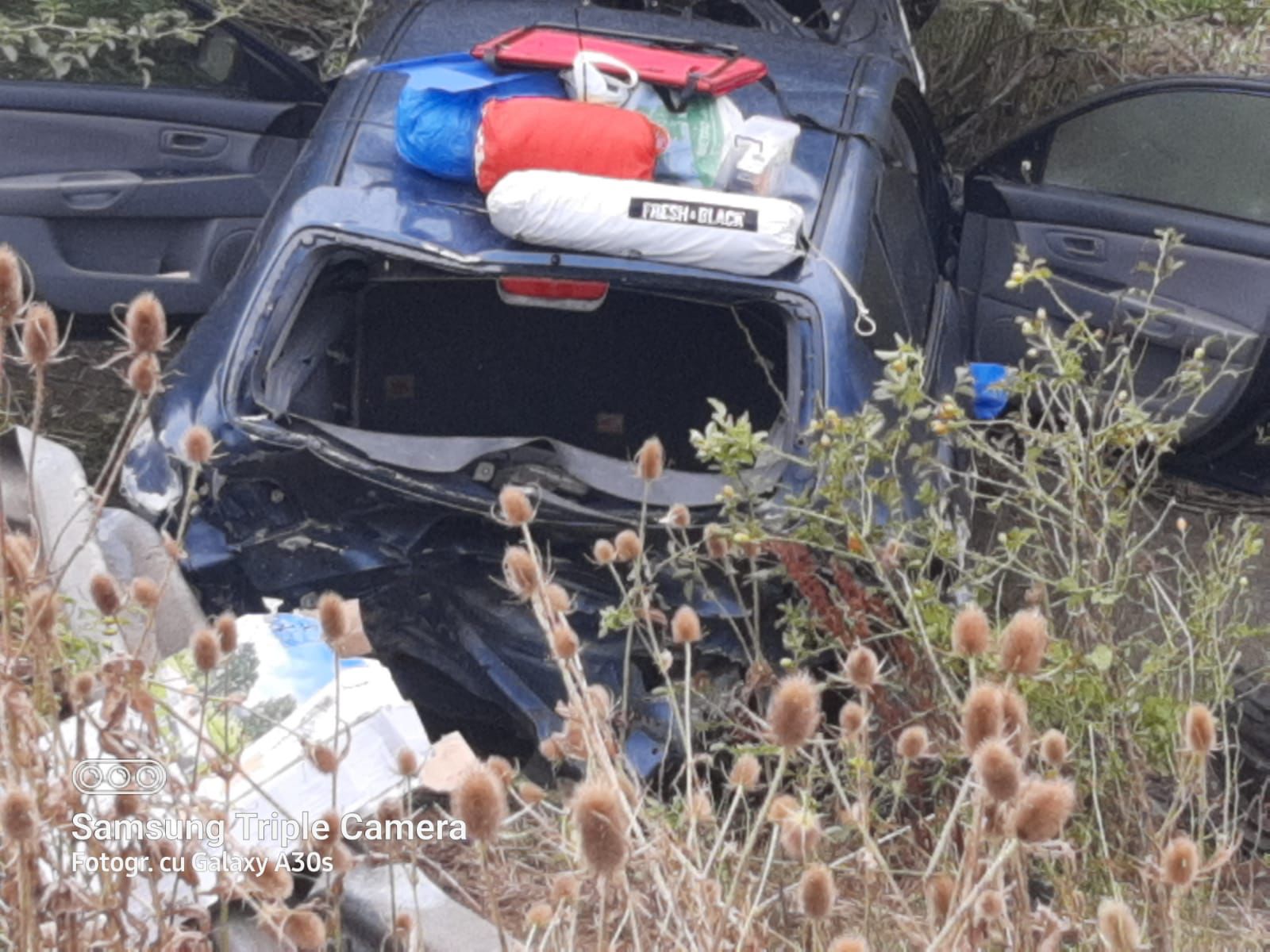 Accident pe autostrada A1, între Cristian și Săcel. O mașină a ieșit de pe carosabil, o alta este pe banda de urgență