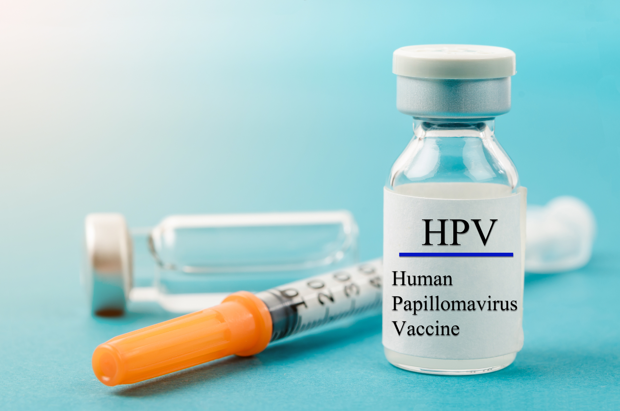 Studiu: Vaccinul anti-HPV ar putea preveni cancerul cervical la femeile cu celule precanceroase