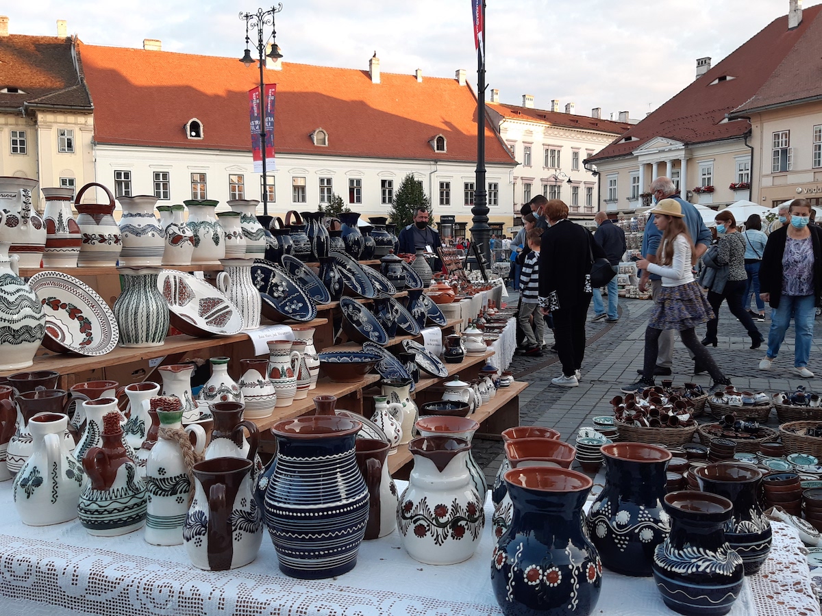 Olarii deschid târg în centrul Sibiului