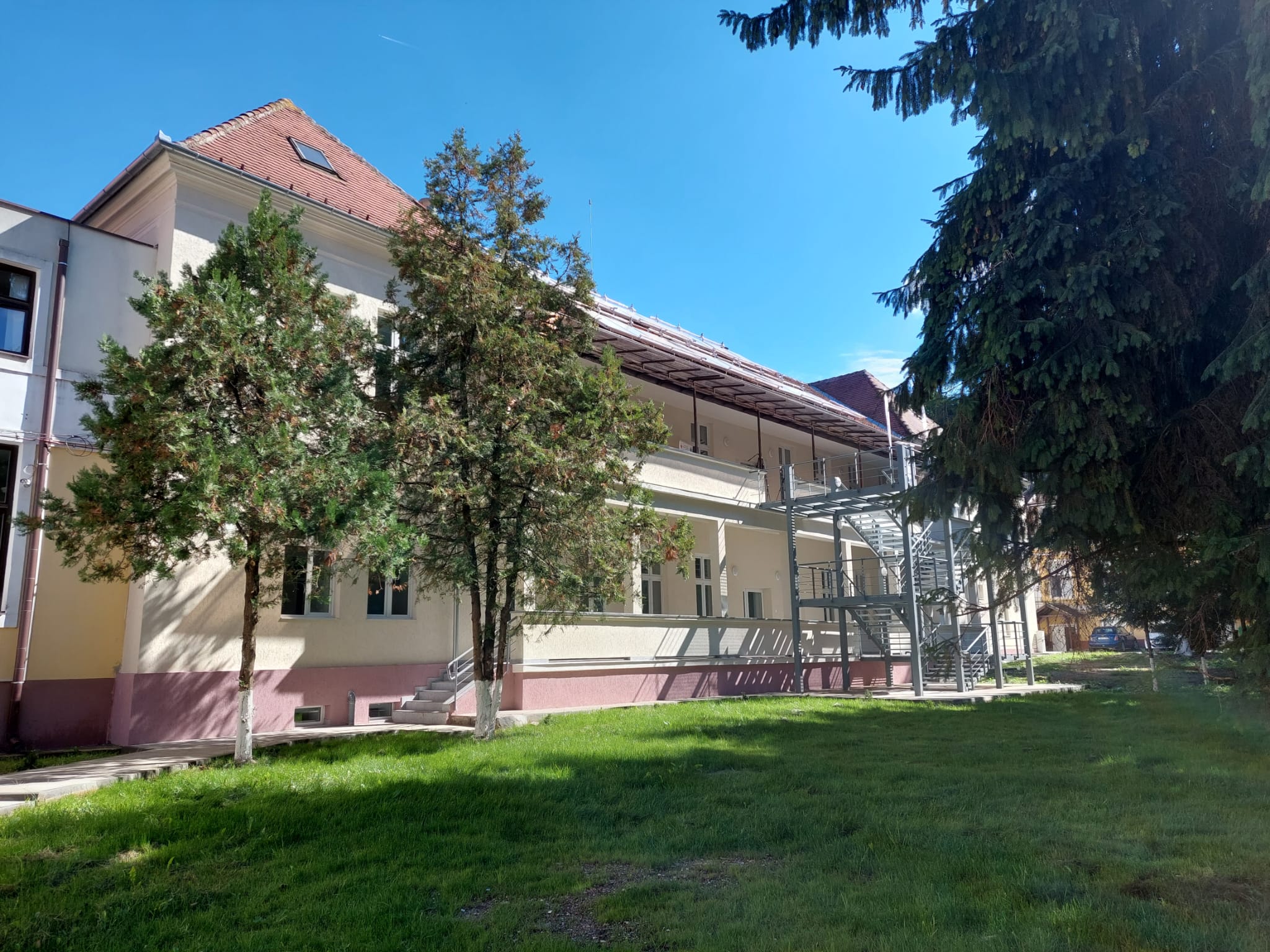 Saloane separate pentru copii la spitalul TBC Sibiu, după ce două pavilioane au fost complet renovate
