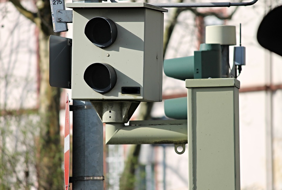 Poliția Română a început licitația pentru 300 de radare fixe. Vor fi instalate și pe tronsonul București-Sibiu