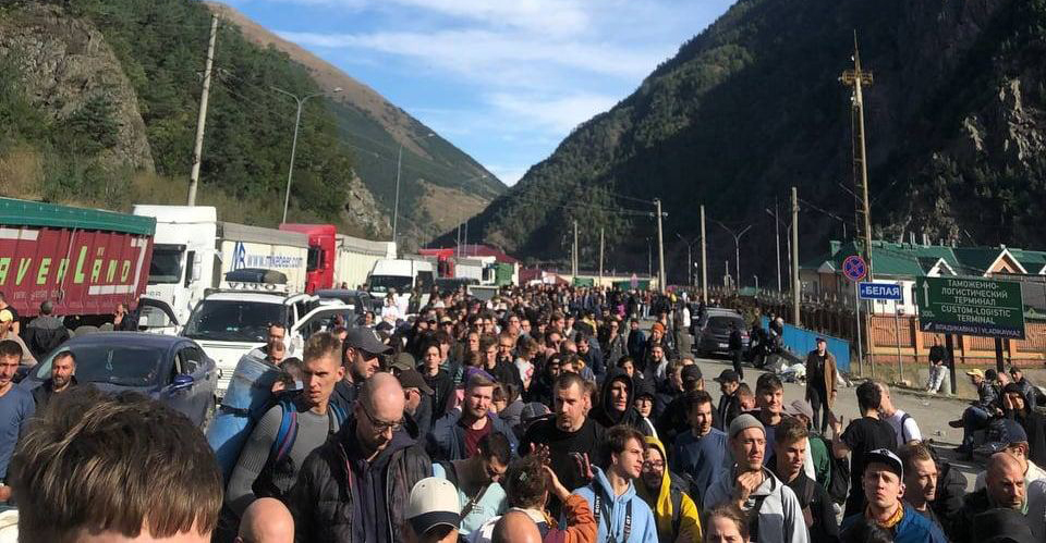 Rușii care au intrat în UE, cu 30% mai mulți decât săptămâna trecută. 30.000 de cetăţeni ruşi au sosit în Finlanda, în ultimele 4 zile
