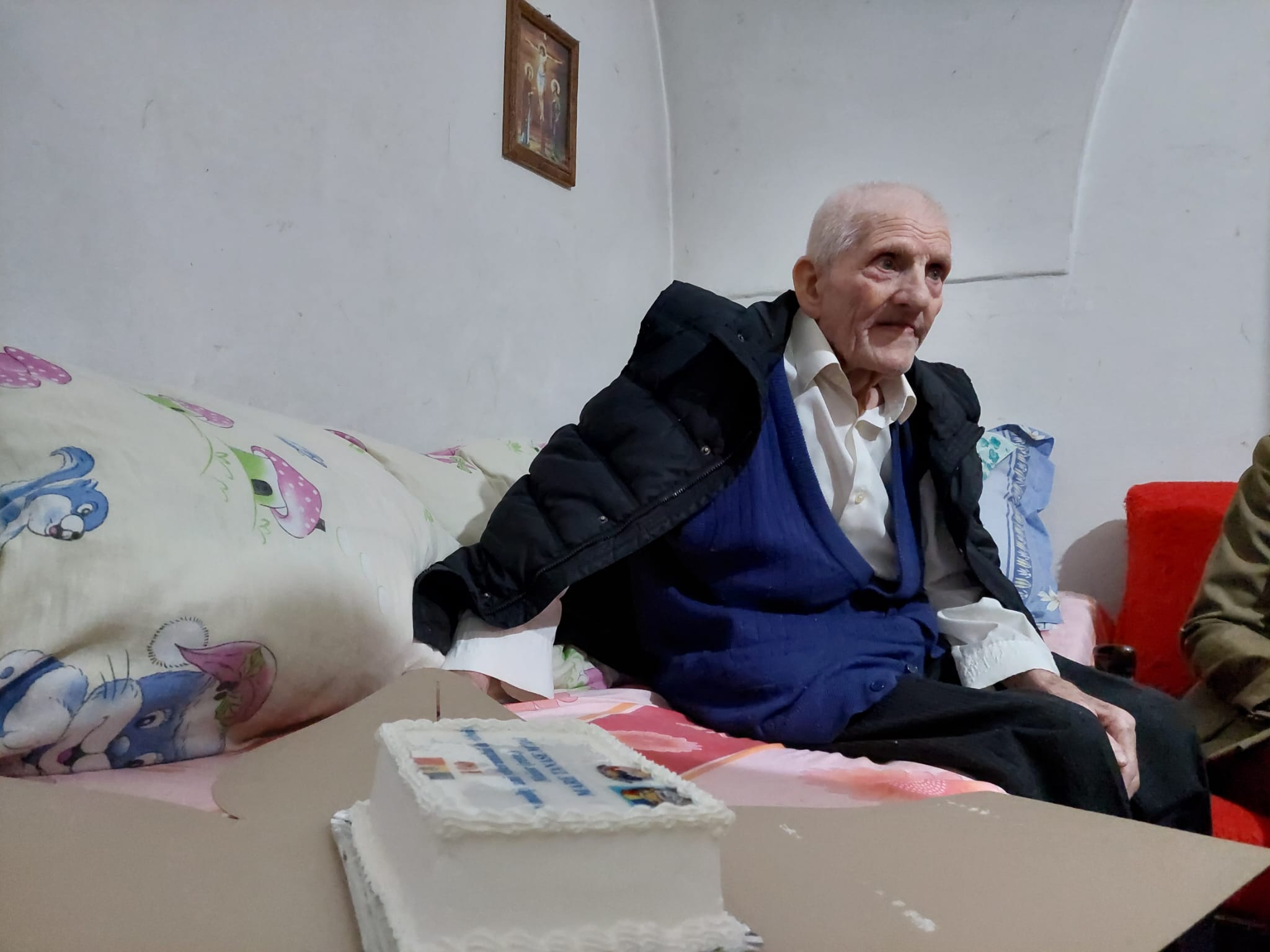 Veteranul de război Mihai Tănase Mare a împlinit 100 de ani: „Aș vrea să mor, dar îmi pare bine să mai trăiesc”
