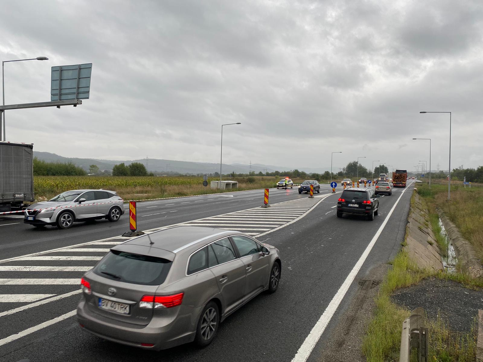 S-a interzis virajul la stânga pe DN1 spre localitatea Mohu. Restricția este temporară