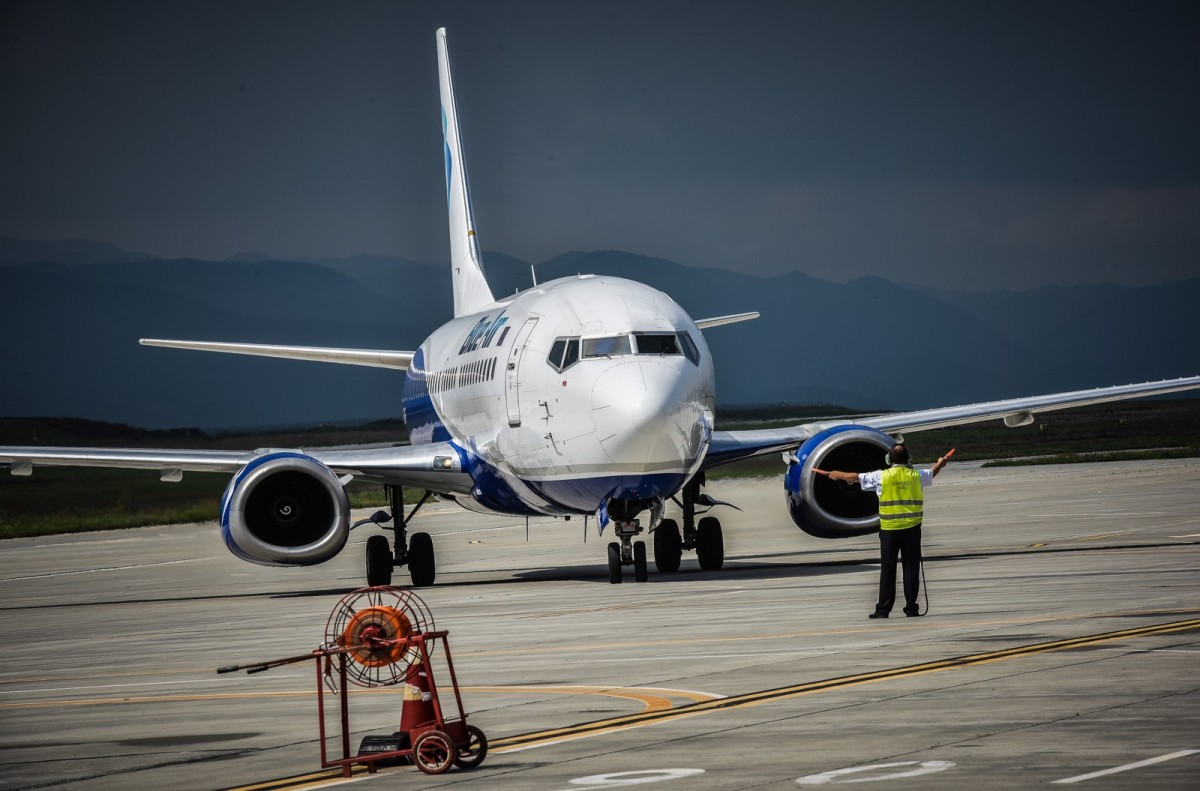 Ciucă după suspendarea zborurilor Blue Air: Nu putem lăsa românii să aştepte în aeroporturile din care urmau să vină în ţară