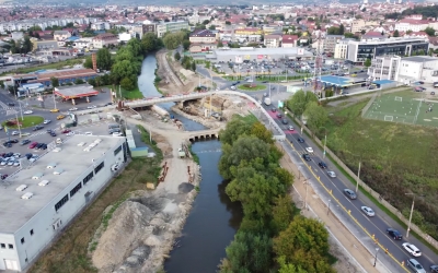 Imagini aeriene: Cum arată șantierul podului nou peste Cibin, la patru luni de la debutul lucrărilor