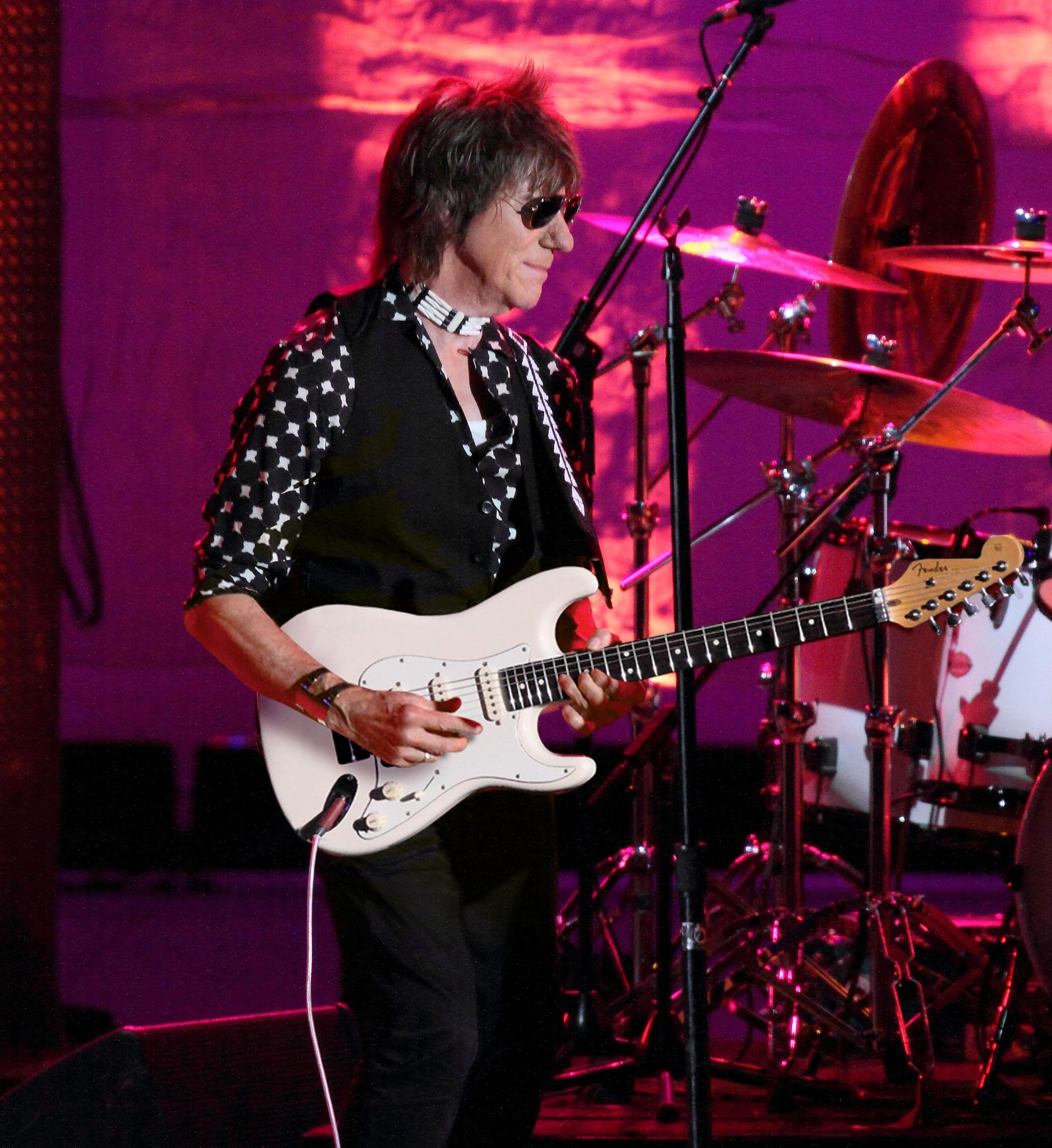 Legendarul chitarist Jeff Beck a murit la vârsta de 78 de ani